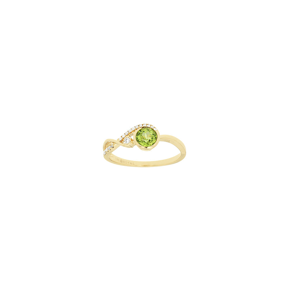 14 Karat Yellow Gold Art-Deco Ring With Peridot And Diamonds