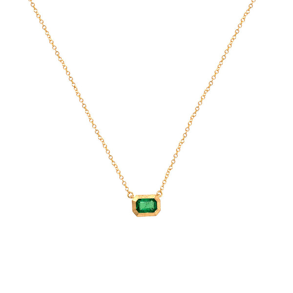 14 Karat Yellow Gold Bezel Set Emerald Necklace