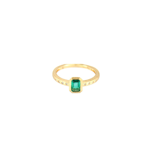 14 Karat Yellow Gold Bezel Set Emerald ring