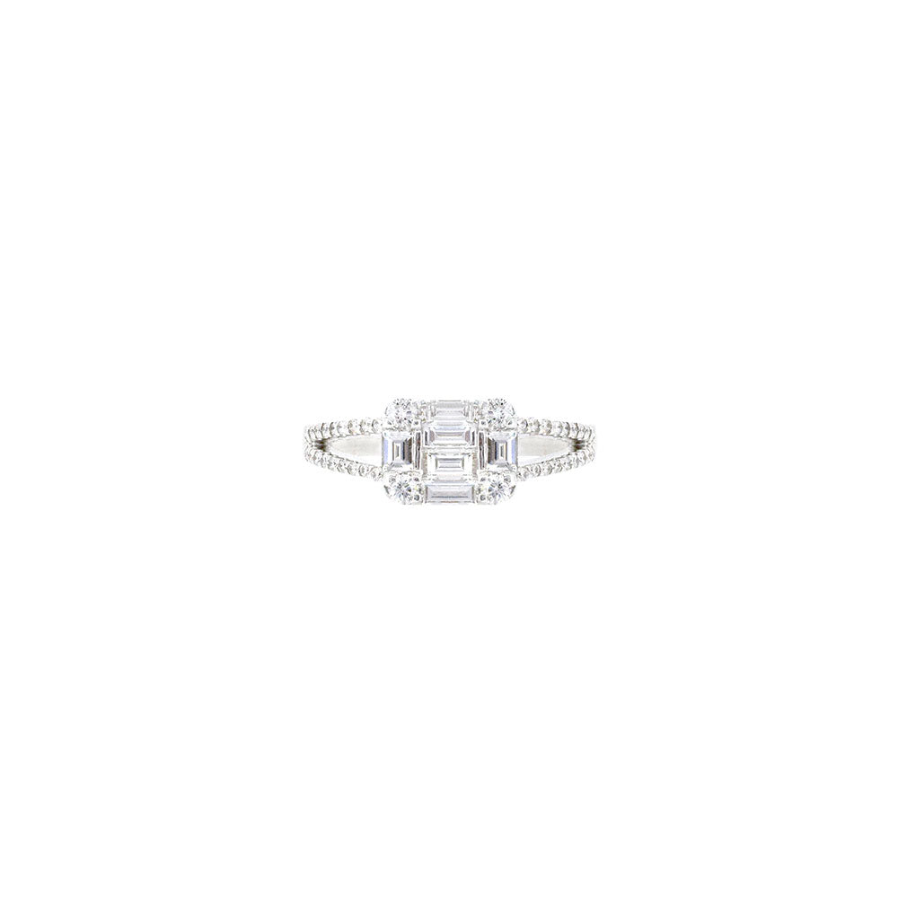 18 Karat White Gold Wedding Ring With Baguette and Round Diamonds