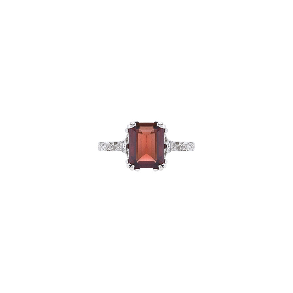 14 Karat White Gold Solitaire Ring with Garnet and Diamonds