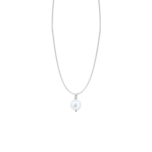 14 Karat White Gold Drop Pendant with FreshWater Pearl and Diamond